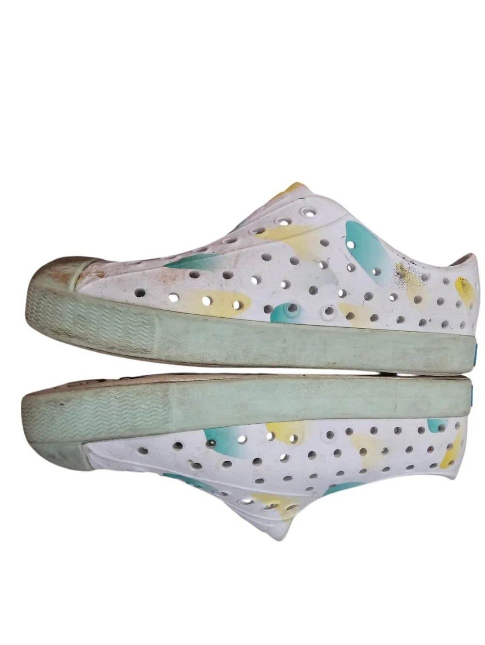 Native Kids Water Shoes in White with Teal & Yellow Accents